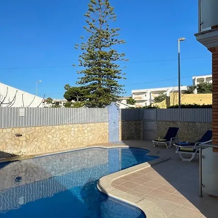 Oura Oasis B - Shared Pool - 6 Guests - * アルブフェイラ