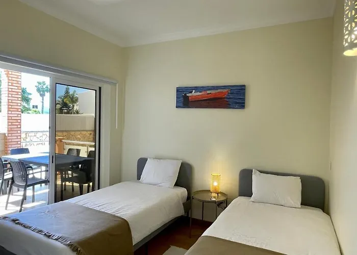 Oura Oasis B By Check-in Portugal *